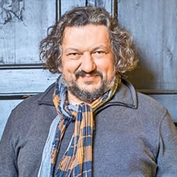 Влад Троїцький